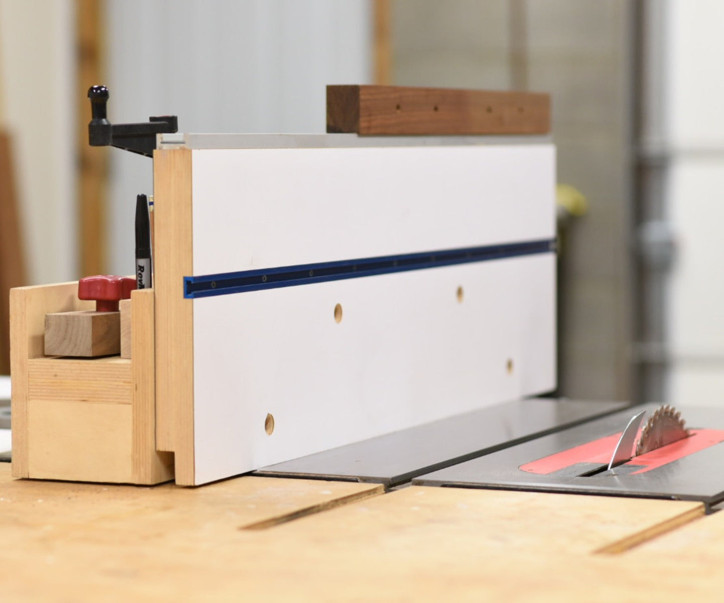 Table Saw Fence and Accessories Plans