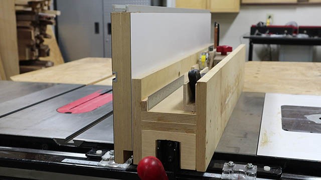 Table Saw Fence and Accessories Plans